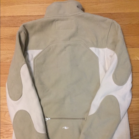 Sweater - Picture 3 of 4